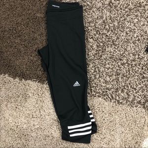 Adidas Sz Medium cropped leggings